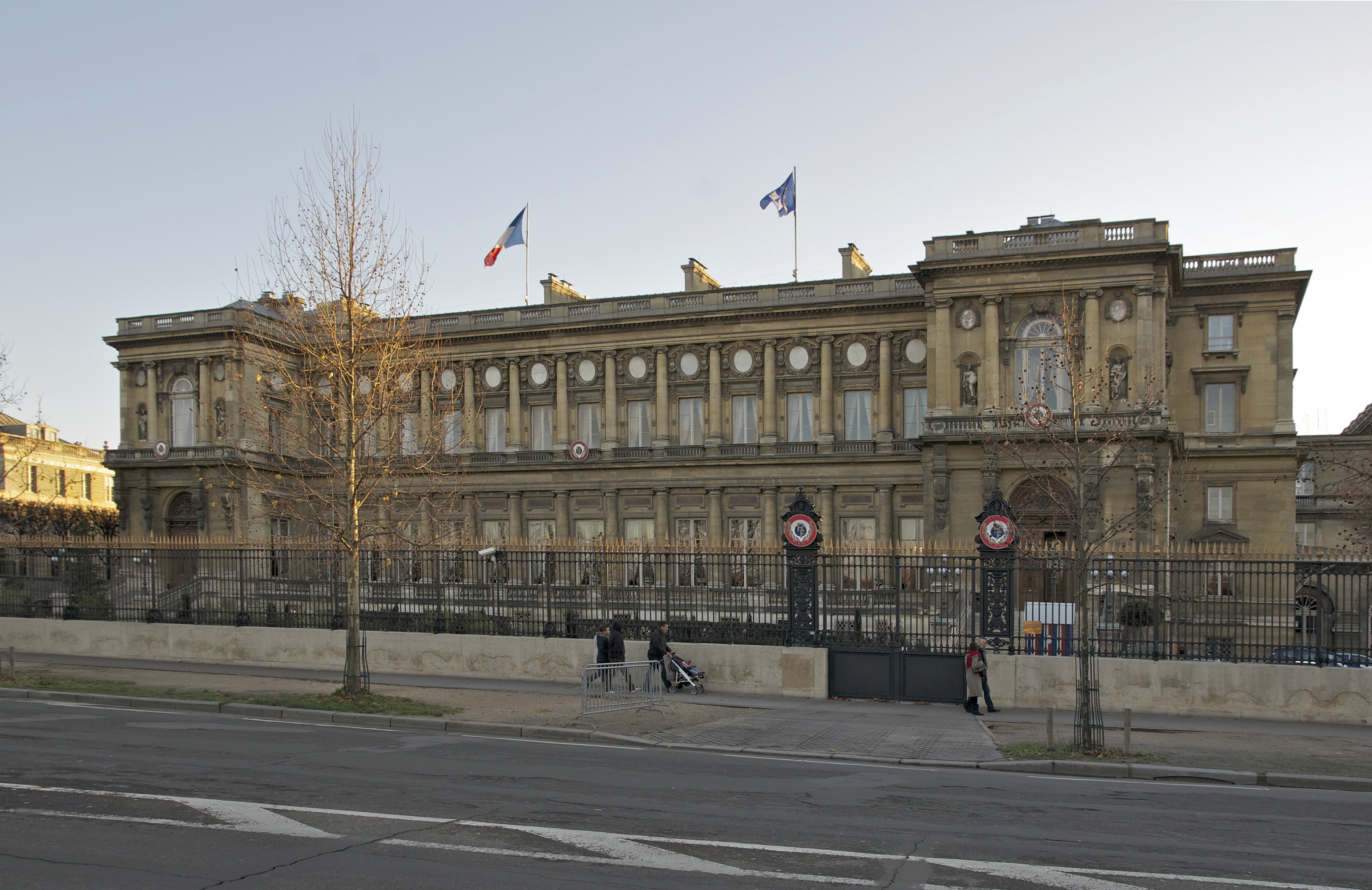 Archives : façade du ministère français des Affaires étrangères à Paris, décembre 2011