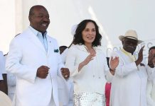 La famille de l'ancien président gabonais arrive à Luanda