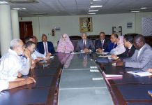Réunion gouvernementale discutant des préparatifs du Ramadan et garantissant la disponibilité des produits