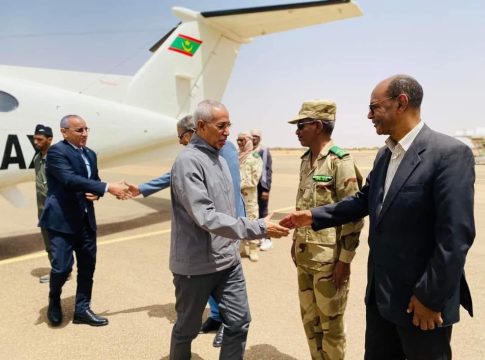 Dans un contexte sécuritaire tendu une délégation mauritanienne de sécurité arrive à la frontière avec le Mali