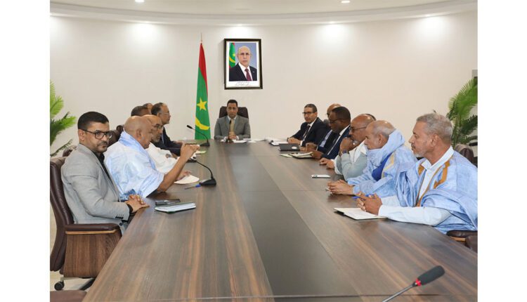 Nouakchott : le premier ministre tient une réunion avec le Bureau des investisseurs dans le secteur pharmaceutique