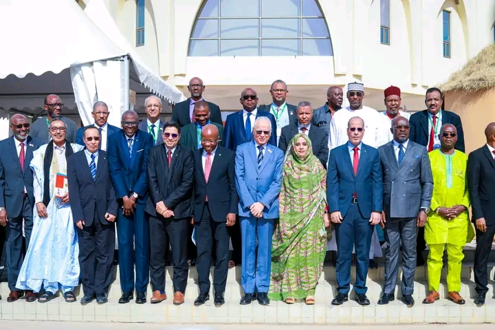 Coup d'envoi de la conférence continentale sur l'éducation et la jeunesse avec une présence africaine.