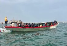 La garde côtière sauve plus de cent migrants au large de Nouakchott