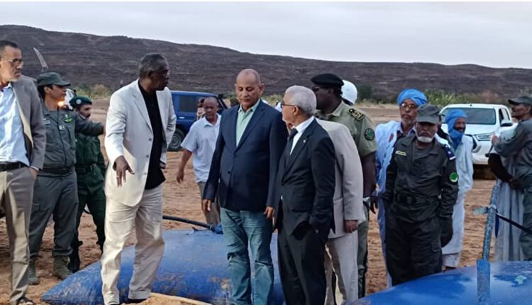 Willaya d’Adrar : le ministre de l’hydraulique et de l’assainissement supervise le lancement des travaux de l’extension du réseau d’eau à Aoujeft