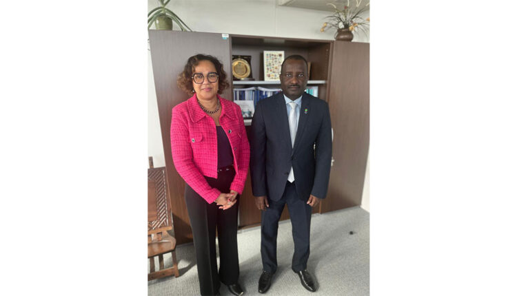 Genève : Le ministre de la Fonction publique discute avec la directrice de la gouvernance du BIT en marge des réunions du conseil d’administration de cette instance onusienne