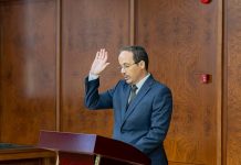 Le nouveau président de l'Autorité nationale de lutte contre la corruption prête serment
