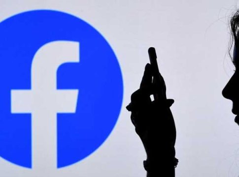 Urgent : un dysfonctionnement technique dans les services Facebook entraîne la déconnexion de millions d'utilisateurs