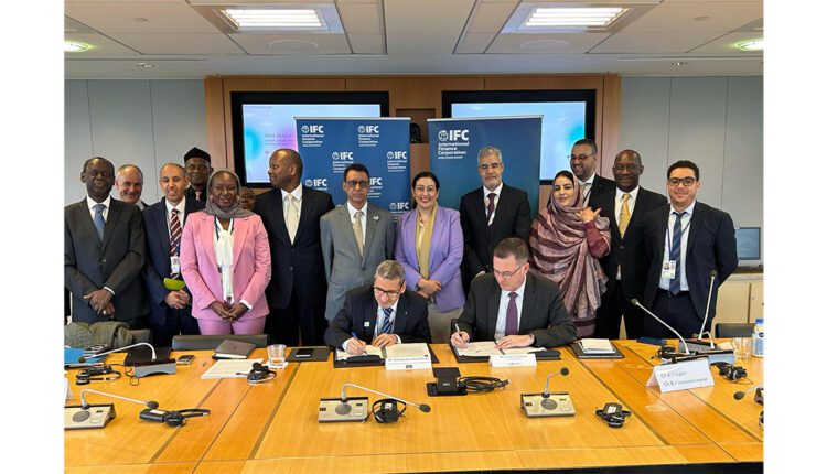 Washington : Une délégation Mauritanienne participe à une réunion avec le vice-président de la Société Financière Internationale