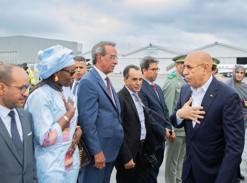 Ould Ghazouani arrive à Paris au début d'une visite de travail en France