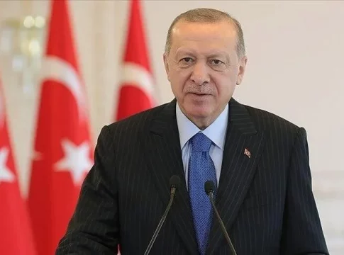 Erdogan : Nous suivons les développements dans la région du Sahel et en Afrique