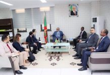 Ould Cheikh Sidiya discute avec une délégation du Fonds italien de dépôt et de crédit des perspectives de coopération