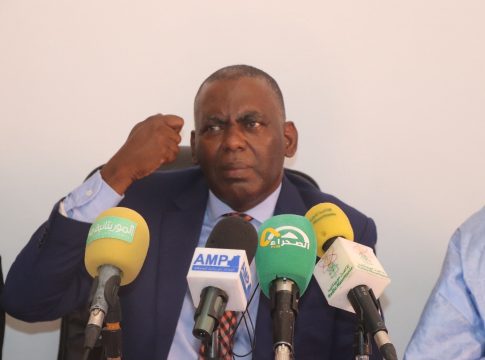 Biram Dah Abeid : Les renseignements mènent une campagne féroce contre la députée Mariam Mint Cheikh et la police nous empêche de la rencontrer