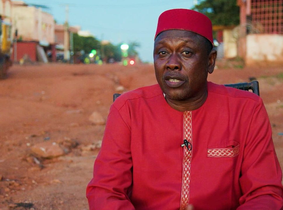 Analyste malien : La récente attaque coïncidant avec le procès d'officiers supérieurs est une "coïncidence inquiétante"