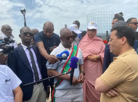 Le Premier ministre inspecte les travaux en cours sur la composante environnementale du Programme d'urgence de Nouakchott