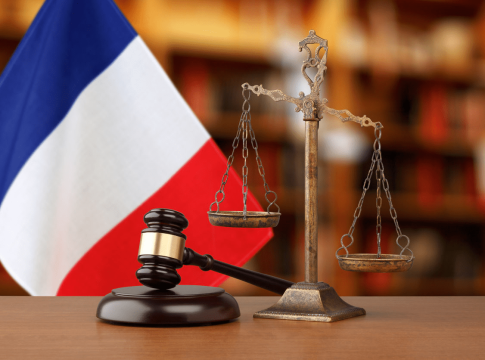 La justice française annule l'arrêté d'expulsion d'une Algérienne originaire de Syrie