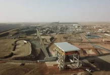 Kinross vend l'intégralité de sa participation dans White Gold, alors que les projets relatifs à la taziazite se poursuivent