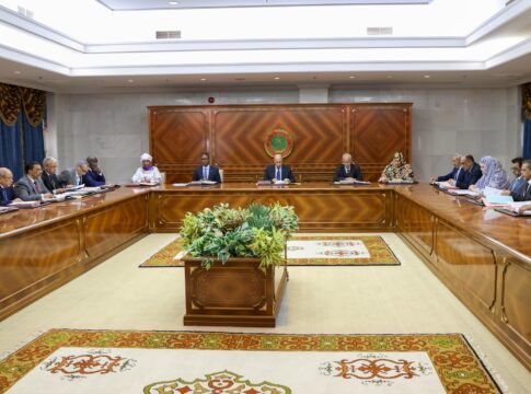 Le Conseil des ministres approuve un accord pour le financement du projet d'interconnexion électrique entre la Mauritanie et le Mali