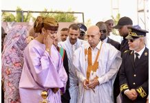 Le président Ghazouani inspecte l'exposition du Festival des cités du patrimoine et inaugure la station de Radio Mauritanie à Ouadane
