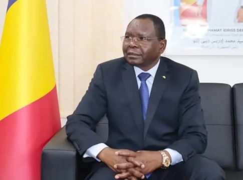 Le gouvernement tchadien présente sa démission au président Mohamed Idriss Deby  Icône de validation par la communauté