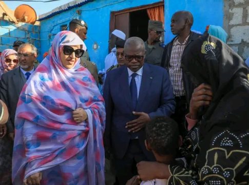 El Mina : Le gouvernement présente ses condoléances à une famille pour la perte de ses trois fils dans un incendie