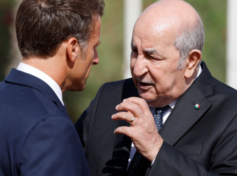 Algérie: Tebboune discute par téléphone avec Macron des détails de sa prochaine visite en France