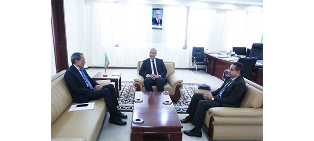 Nouakchott : Le ministre de la Formation professionnelle rencontre l’ambassadeur du Maroc