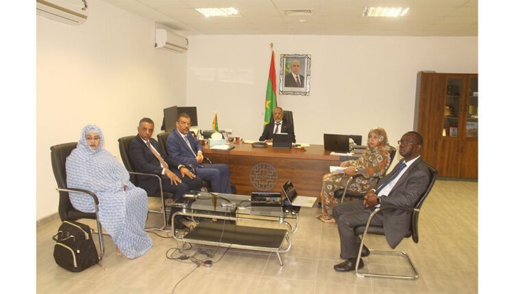 Le ministre de la Santé : Participation par vidéoconférence à la réunion des ministres africains de la Santé