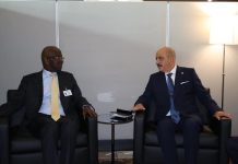 Ould Merzoug discute avec son homologue tunisien de renforcer la coopération bilatérale