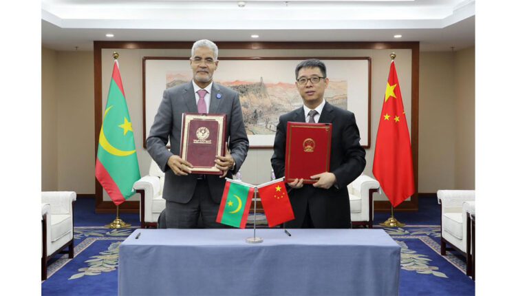 9éme sommet du FOCAC : Signature d’un protocole d’accord entre la Mauritanie et la chine relatif à la mise en œuvre de l’Initiative mondiale de Développement à Beijing
