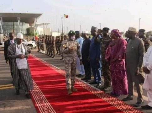 Le président malien se rend à Niamey pour participer au premier sommet des chefs d'État de l'Alliance du Sahel