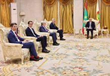 Un commissaire européen conclut sa visite à Nouakchott par une rencontre avec le président Ghazouani