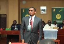 Malgré les pressions officielles, Eto'o renouvelle son mandat à la tête de la Fédération camerounaise de football