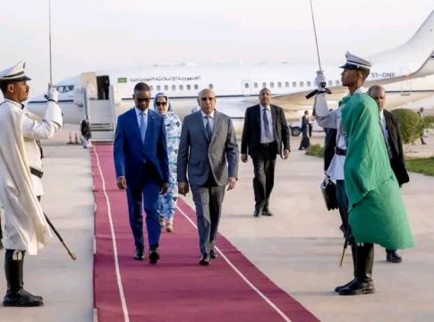 Après avoir participé au sommet italo-africain, Ould Ghazouani rentre à Nouakchott