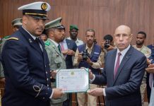 Nouakchott : Ould Ghazouani assiste à la remise des diplômes de deux promotions du cours d'état major et du Cours Spécial d’État-Major