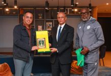 L'ambassadeur de Mauritanie en Argentine rend visite aux "Mourabitounes" à Buenos Aires avant le match tant attendu