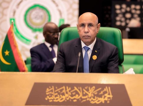 Ghazwani participe à un sommet arabe d'urgence au Caire sur la question palestinienne