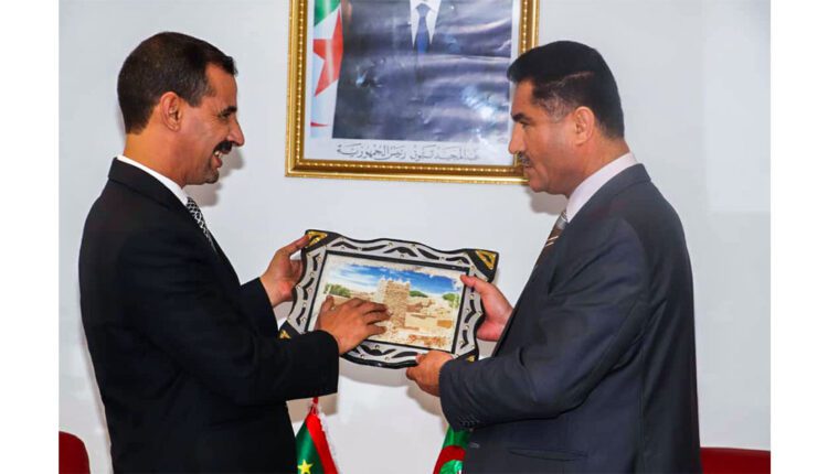 Algérie : Entretien du ministre de la culture à Alger avec le ministre algérien de la communication