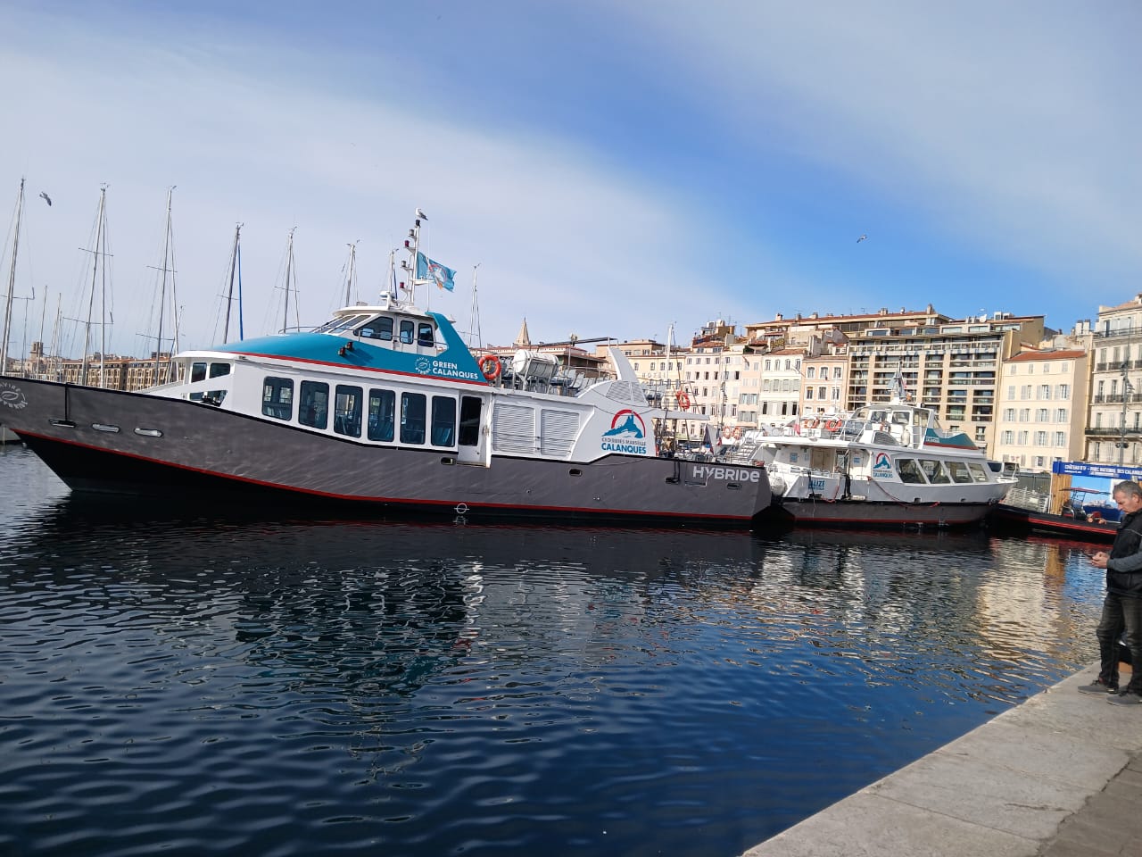 République française : Au cœur du vieux port de Marseille, un carrefour des musiques du monde