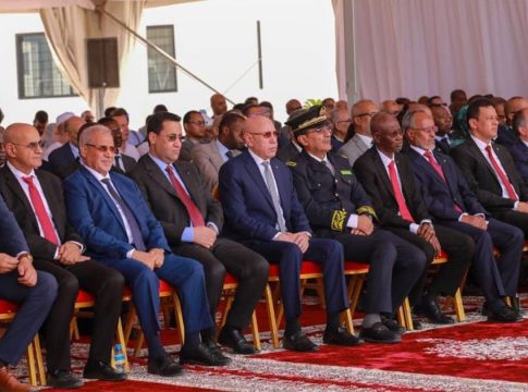 Le président Ghazwani inaugure des installations gouvernementales et pose la première pierre d'autres installations