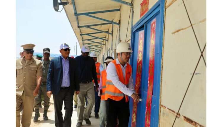 Le ministre de l’hydraulique : visite de terrain pour inspecter certaines installations d’eau dans les villes de Boulenouar et Nouadhibou