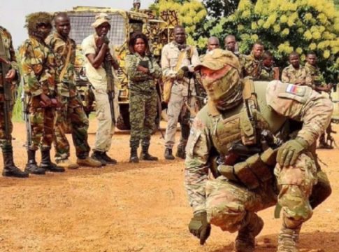 Le Burkina Faso signe un partenariat avec la coalition militaire islamique de lutte contre le terrorisme