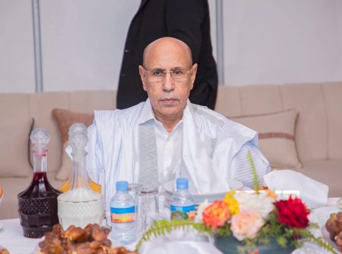 La présidence organise un iftar pour un certain nombre de politiciens et d'élus locaux