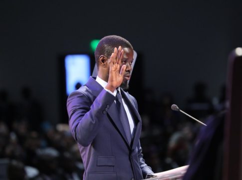 Faye accorde une amnistie générale et s'engage à protéger les droits des Sénégalais aux ressources naturelles