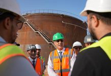 Le ministre de l'Énergie inspecte les sites de construction des dépôts de carburant