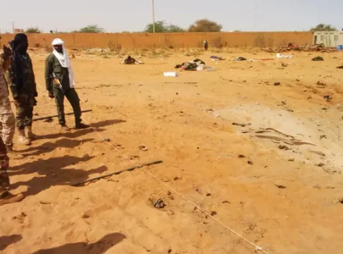 Une attaque armée visant un convoi civil près de Gao, au nord du Mali, faisant des morts et des blessés  Icône de validation par la communauté