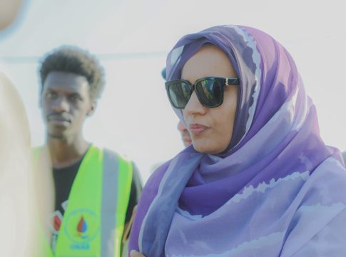 Le ministre de l'hydraulique inspecte le réseau d'égouts de Nouakchott