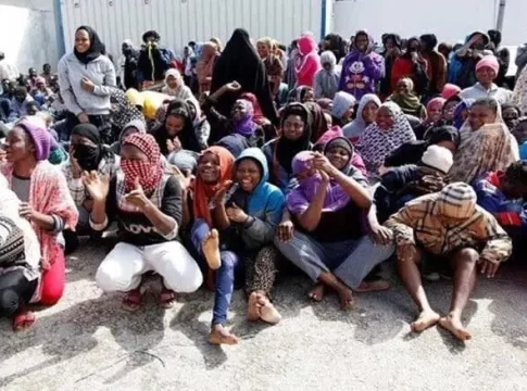 Les autorités mauritaniennes expulsent 700 migrants irréguliers vers le Sénégal