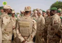Le ministre de la Défense inspecte plusieurs bases et centres avancés à la frontière avec le Mali