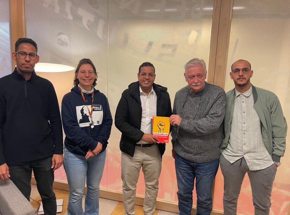 Le chef du mouvement Kevana rencontre les dirigeants du parti travailliste belge