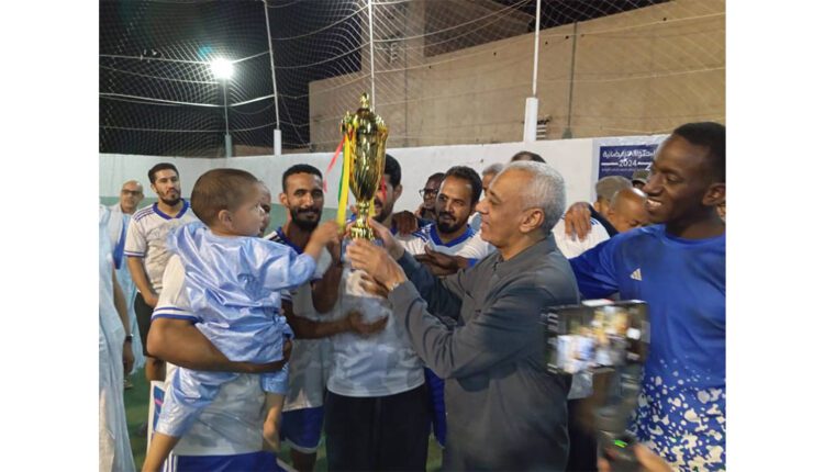 Sport : le wali du Tiris Zemmour supervise à Zouerate la clôture du championnat du Ramadan de football en salle